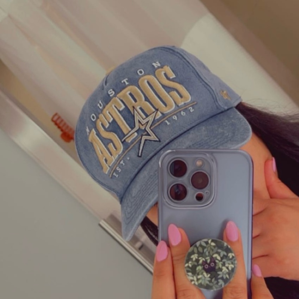 ISO Astros SnapBack hat